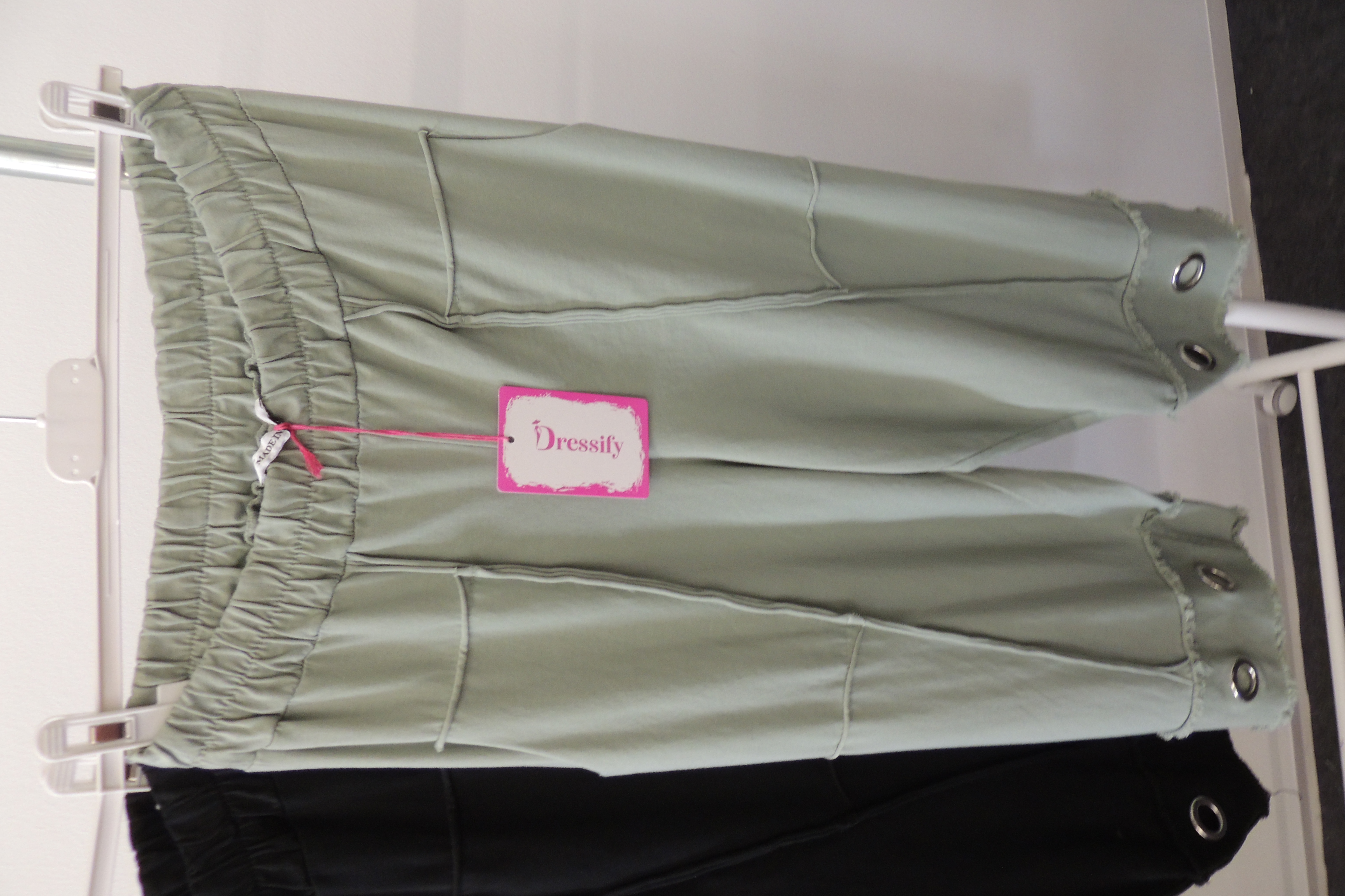 Hose Jogpant Öse Capri 3/4 Made Italy Gr. 38,40,42,kl44