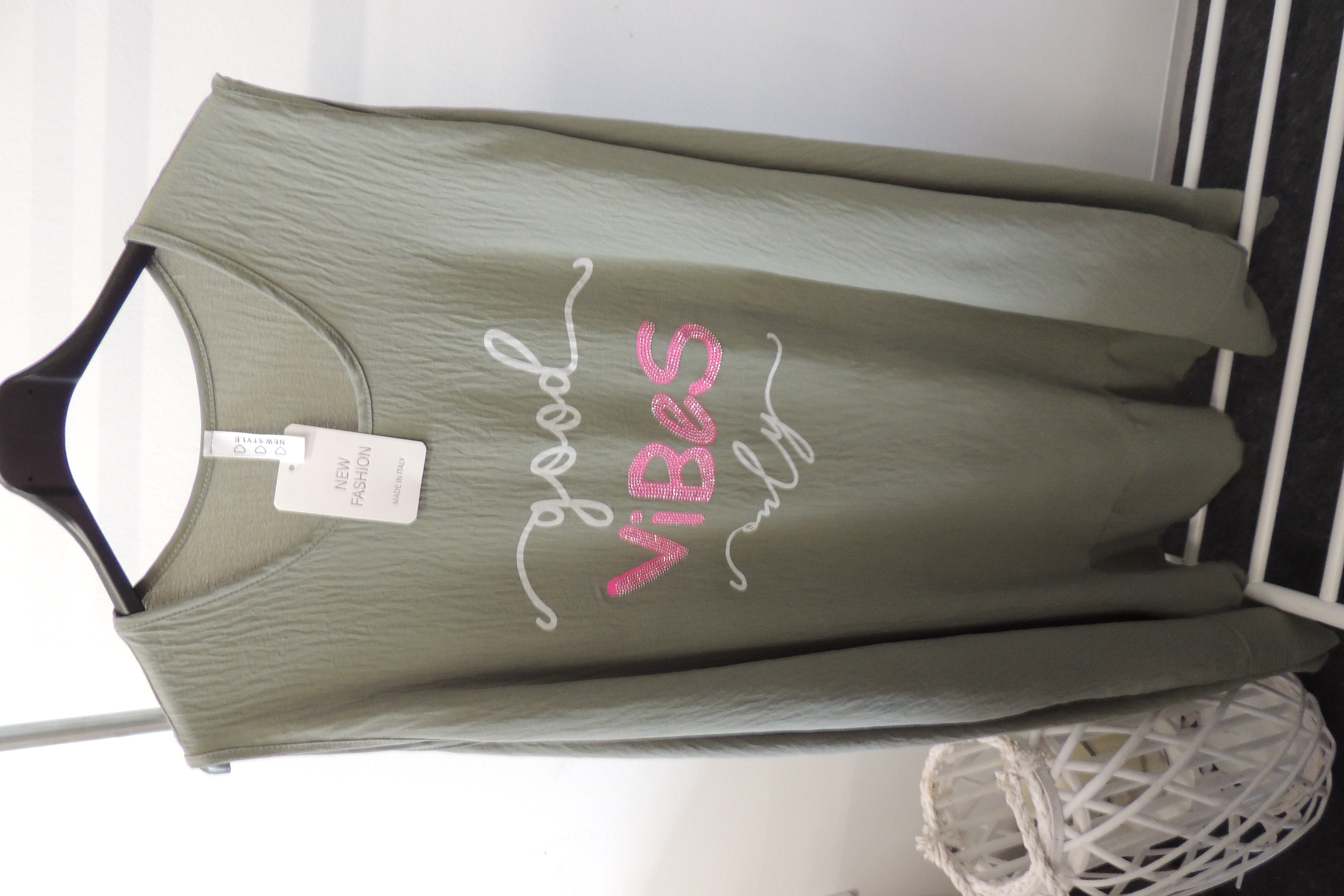 Kleid Sommerkleid Hängerchen Shirt Spruch Good vibes on Made Italy46,48,50