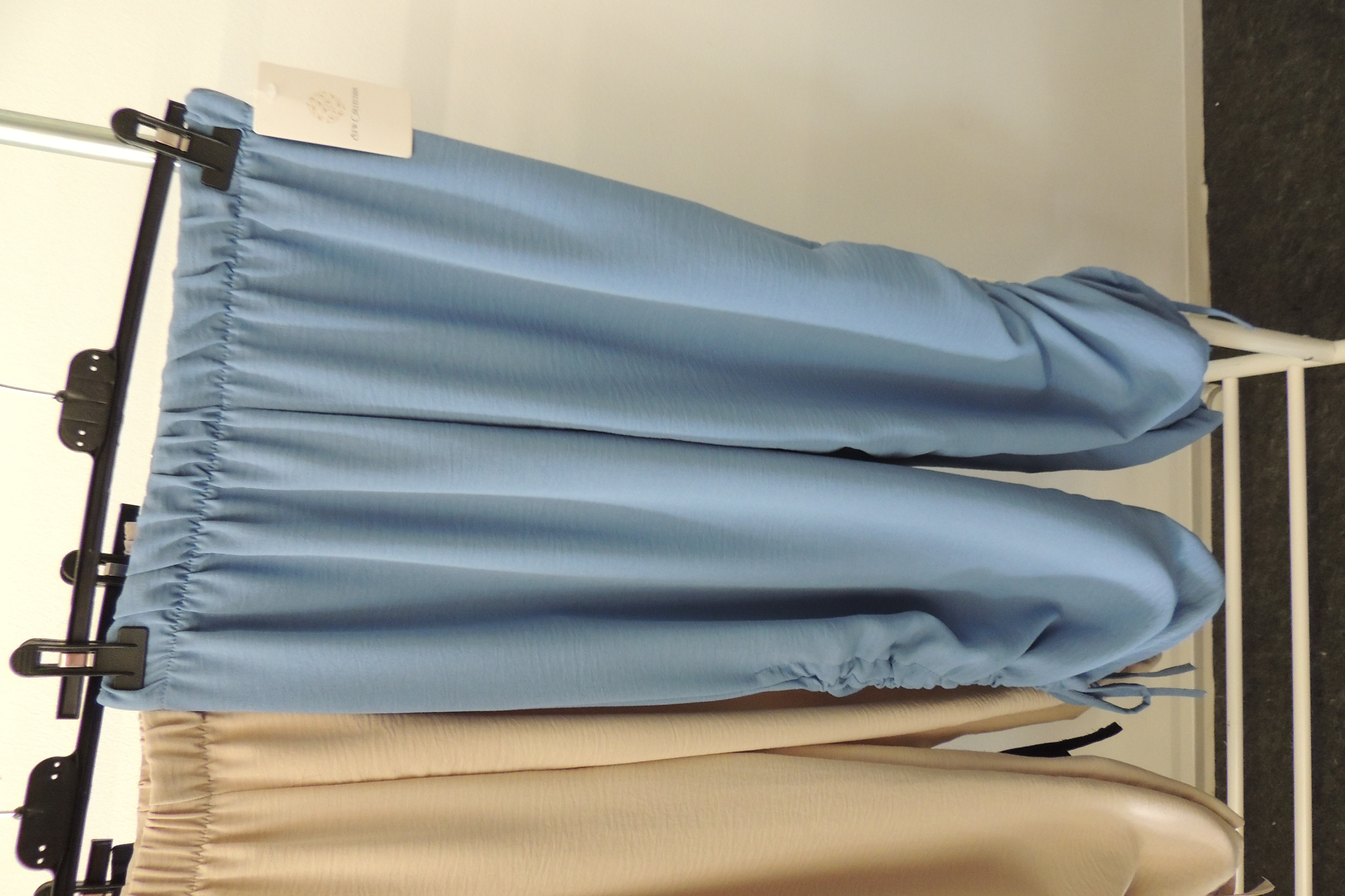 Hose Jogpant Raffung Capri 3/4 Made in Italy Gr. 36,38,40,42