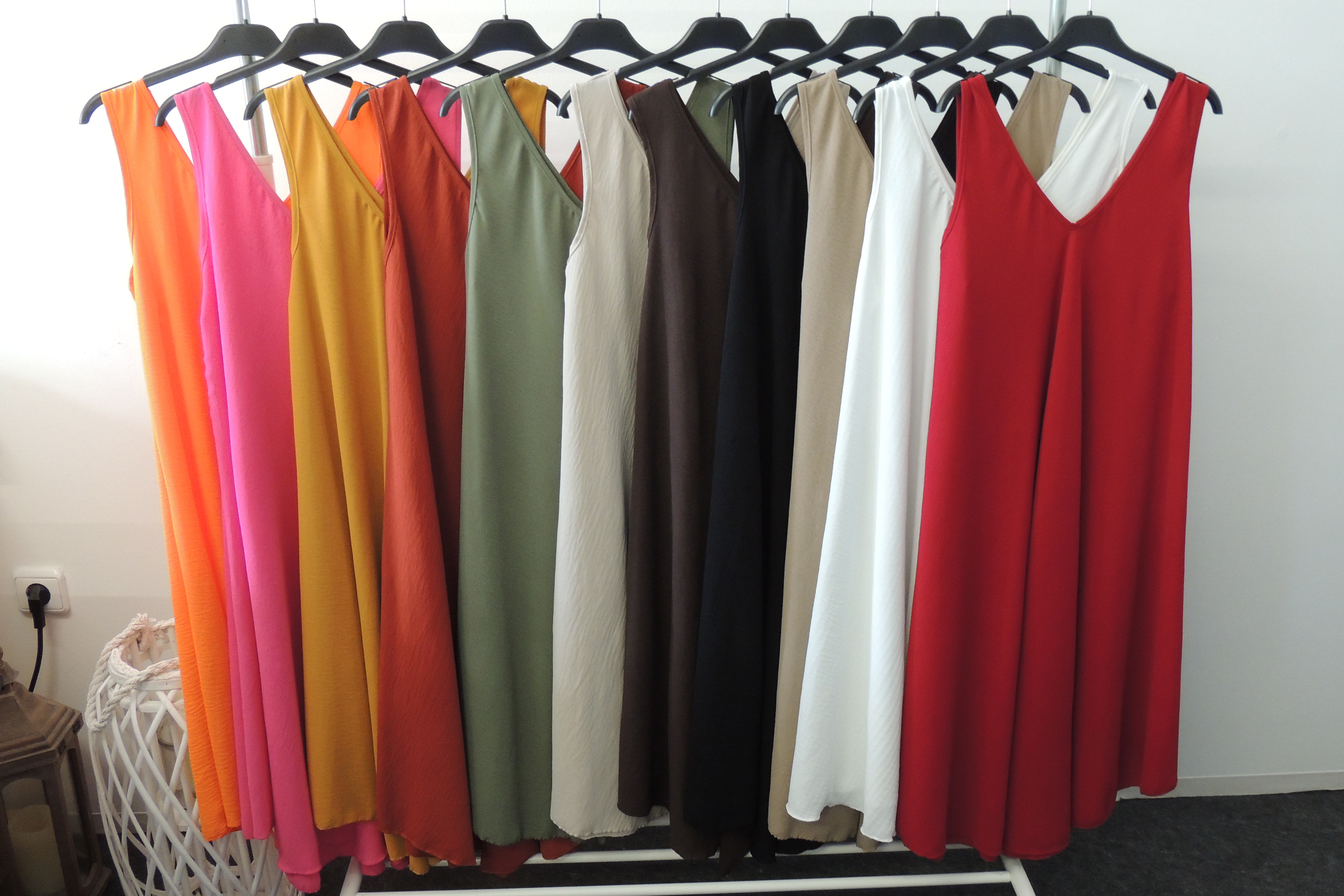 Kleid Sommerkleid Hängerchen Shirt Tunika Uni Made Italy 44,46,48
