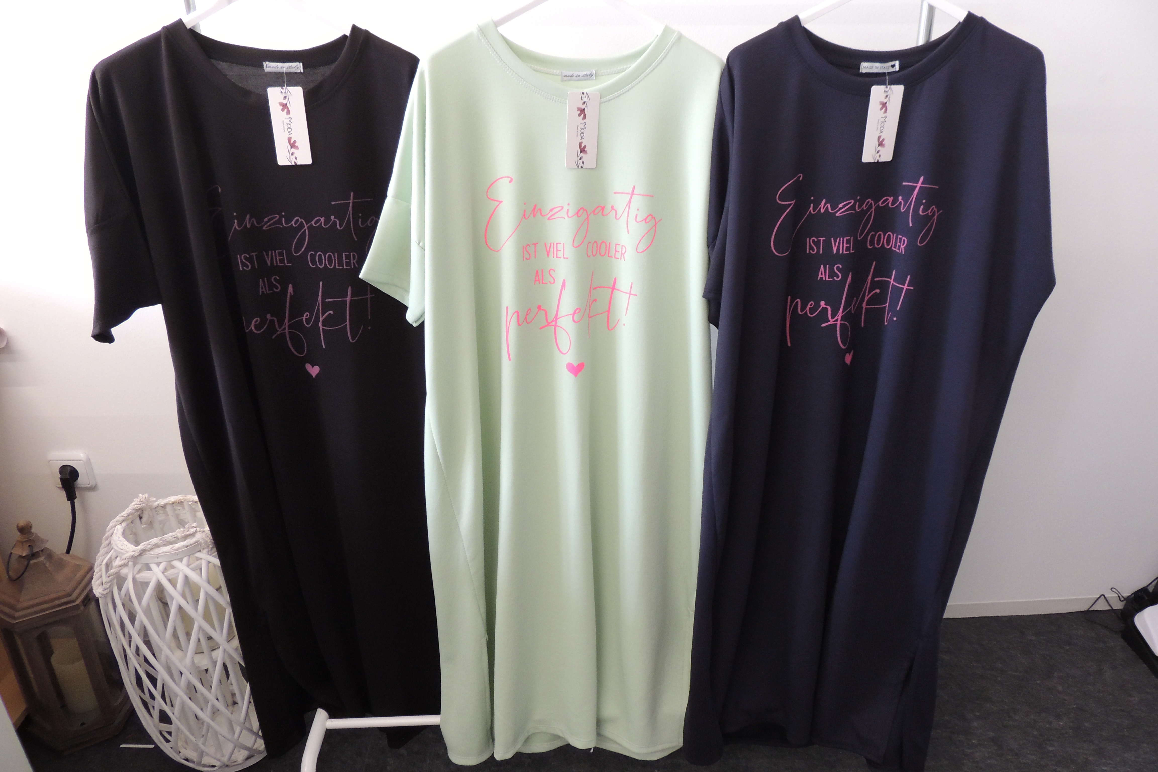 Kleid Sommerkleid Hängerchen Shirt Softtouc Einzigartig Made in Italy 46,48,kl50