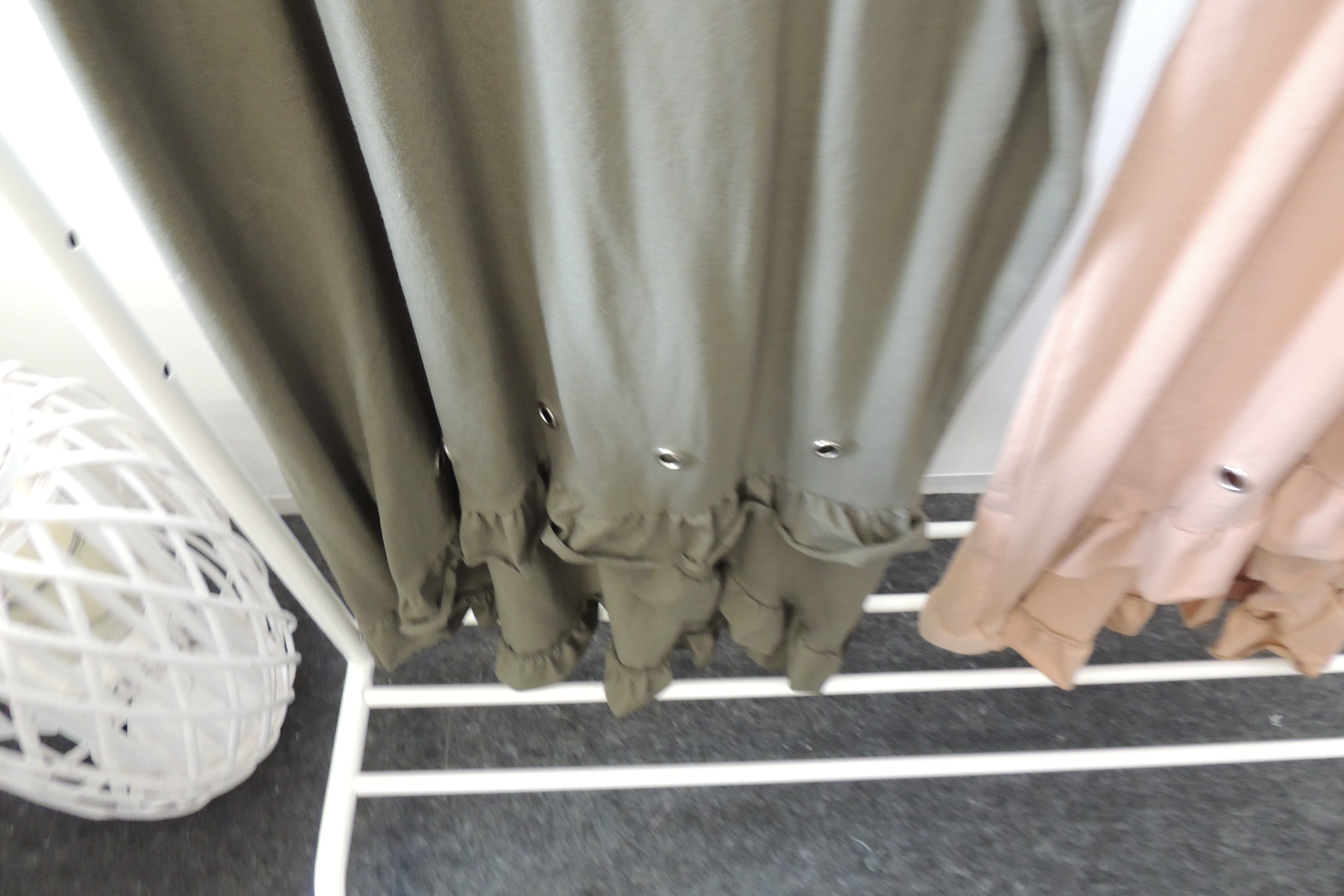 Kleid Sommerkleid Hängerchen Shirt Tunika Öse Asymetr Made Italy 46,48,50